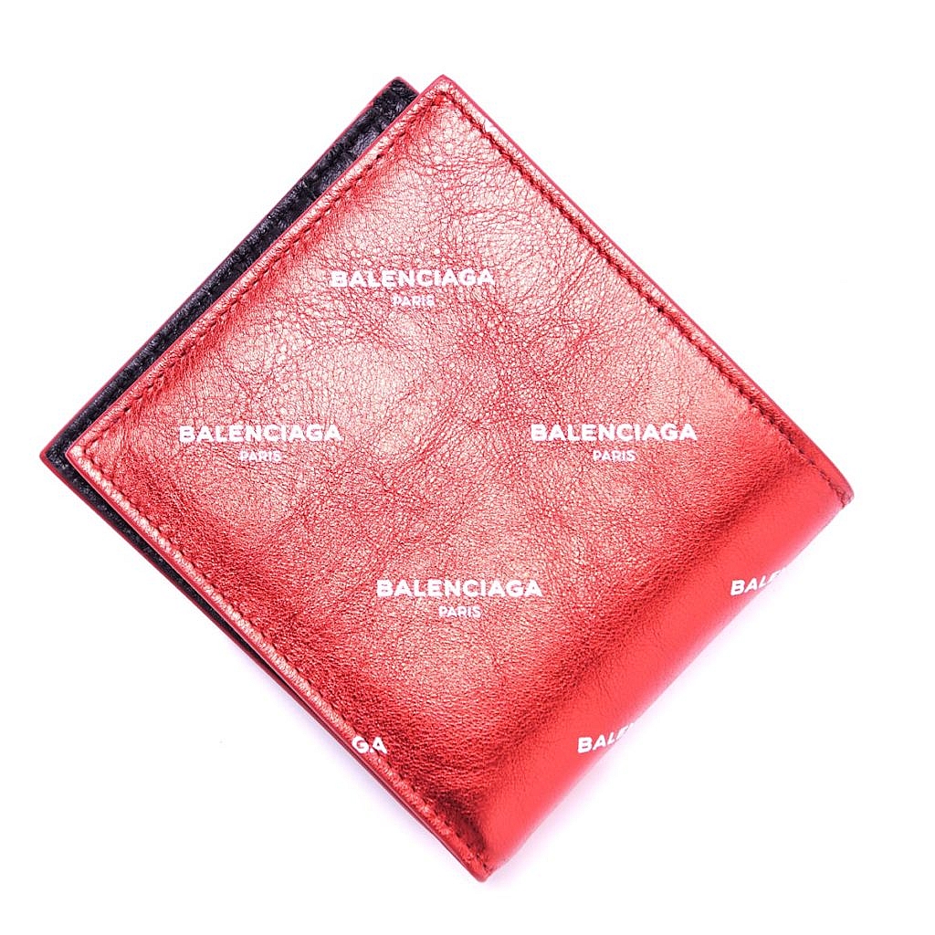 芸能人にも大人気 バレンシアガ Balenciaga の財布シリーズ を一挙贅沢にご紹介 Gxomens Blog 大人のいい男 を目指すメンズファッションマガジン