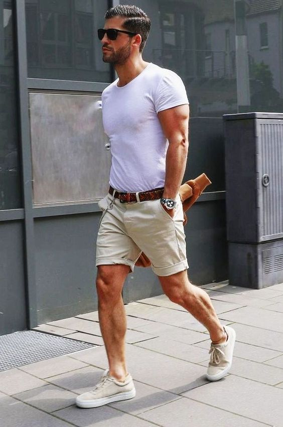 白tシャツコーデ ５つの着こなし方と大人メンズコーデ特集 Gxomens Blog 大人のいい男を目指すメンズファッションマガジン